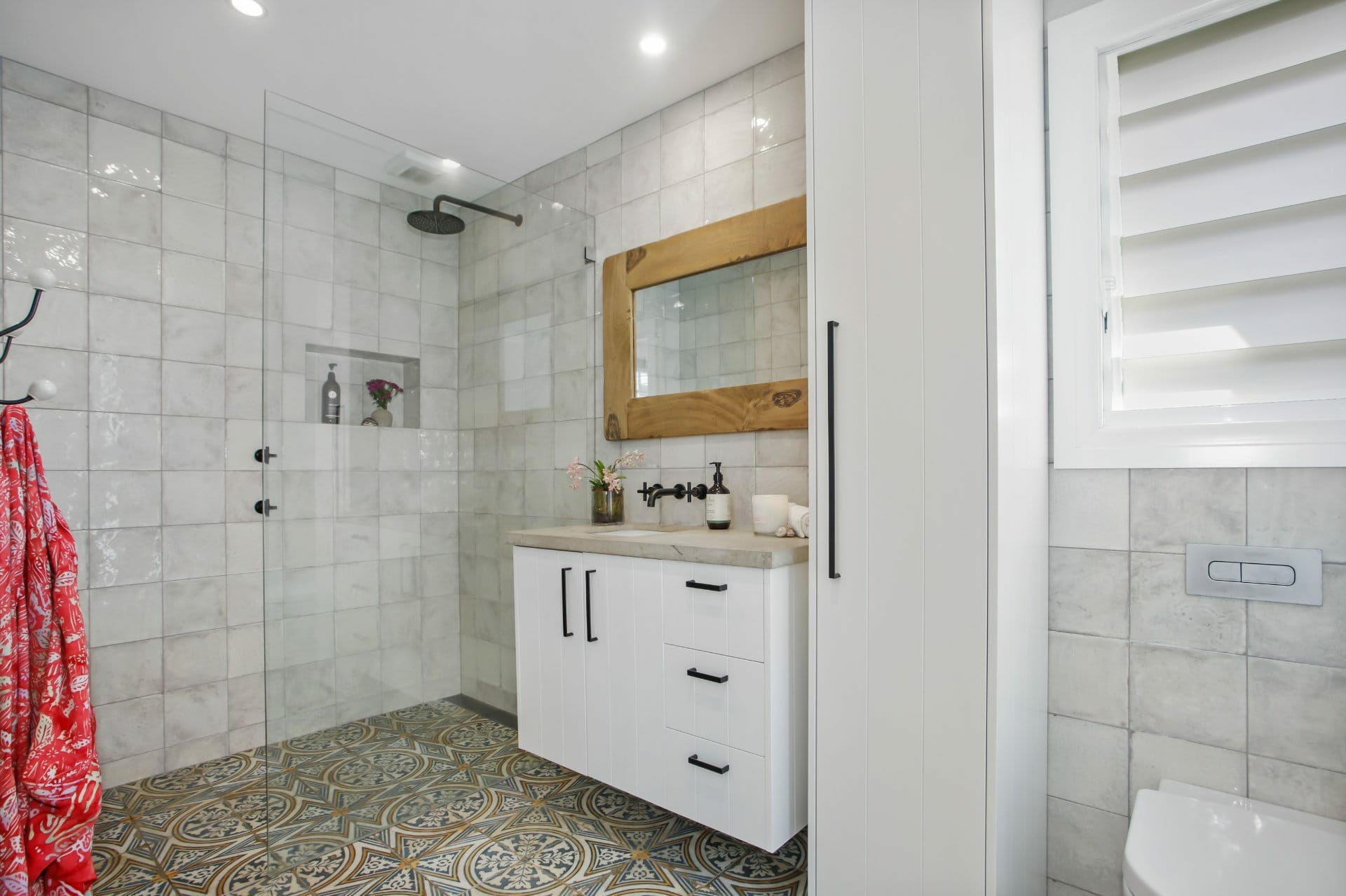 Gallery Bathroom Building